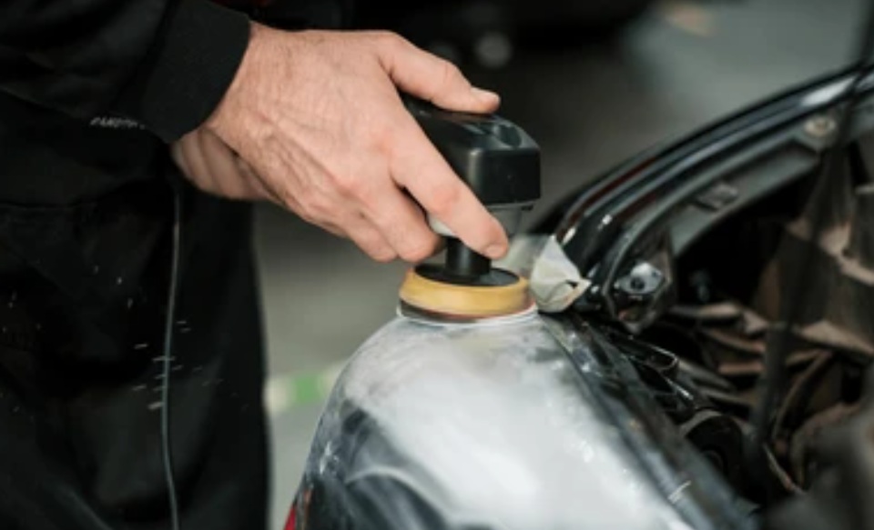 Accu polijstmachines voor makkelijk onderhoud bij Truckshop